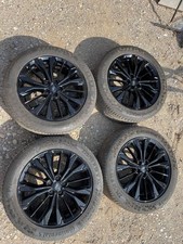 Ford Kuga III 2023 Set R19