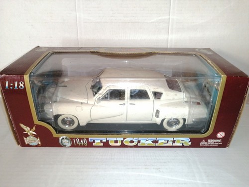 Tucker 1948 die cast road - die-cast,