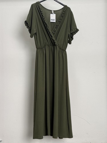 Abito verde militare - scollo, v