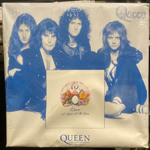 Queen night the opera - queen, at