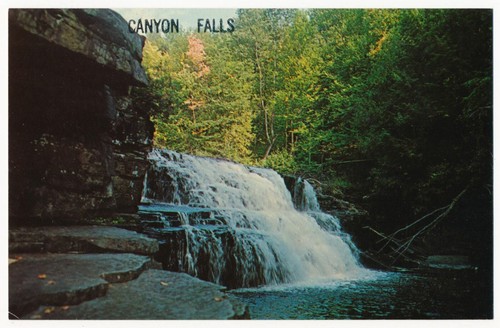 Canyon falls sul fiume - sul,