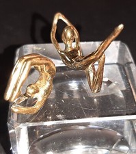 Pendenti art déco Modernist bronzo dorato "ginnastica artistica"