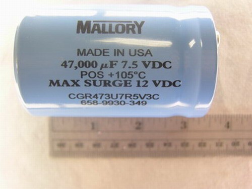 Condensatore elettrolitico