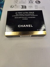 Chanel Ultra Le Teint Tenue