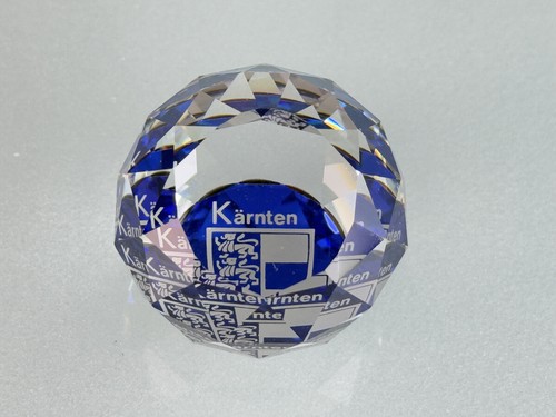 Swarovski figurine paperweight - figurine,