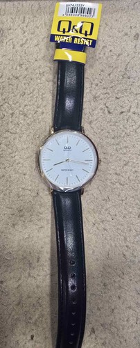 Reloj para hombre by - para, q&q