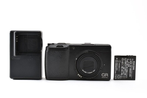 Ricoh digital ii - gr,