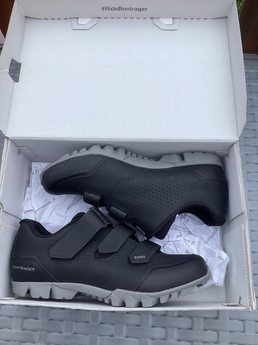 Bontrager evoke bike shoes new - bontrager,