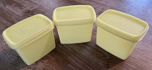 Tupperware set - 6,