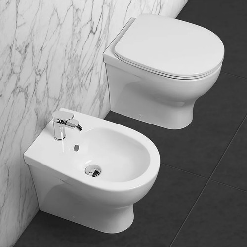 Sanitari filo muro scarico