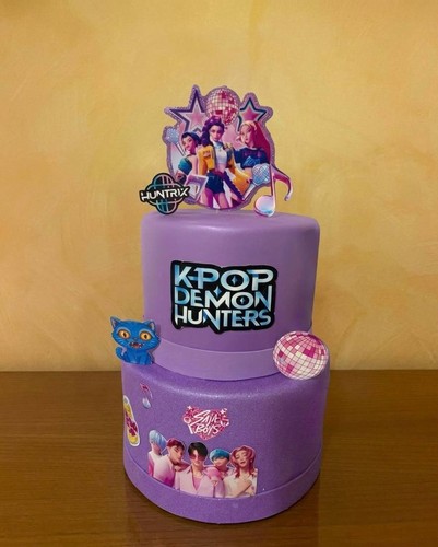 Torta scenografica kpop demon - scenografica,