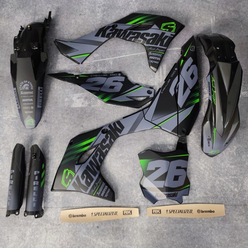 Plastiche grafica kawasaki - +,