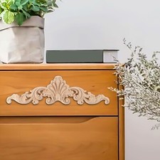 Decorazione angolare in legno