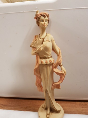 Small vintage art mark marlo - mark,