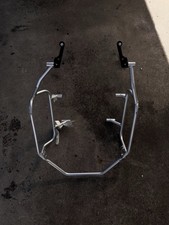 Supporto Valigie Laterali Grigio CF MOTO per MT 800 EXPLORE E5