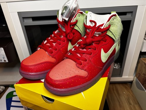 Nike dunk high strawberry - nike,