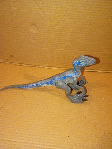 Jurassic world blue - world,