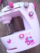 Barbie Mini Macchina da Cucire