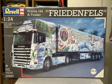 2003 SEALED 1:24 REVELL model