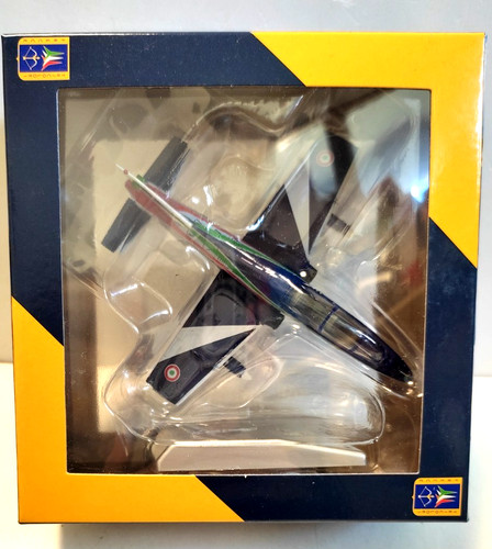 Italeri 100 aereo mb 339a - aereo,