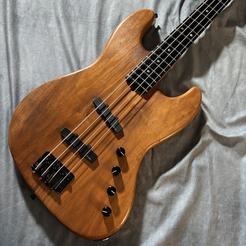 Moon jj4 walnut - walnut, basso