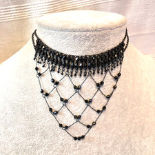 Collana bavaglino perline