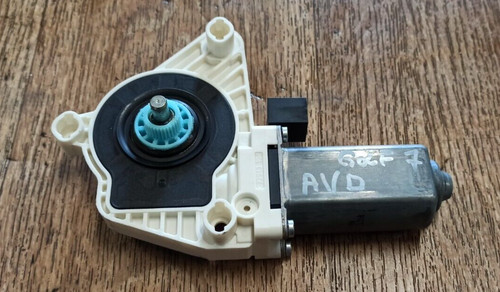 Moteur leve vitre avant - moteur, droite