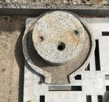 Macina in pietra antica