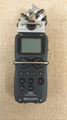 Zoom pratico registratore - pratico,