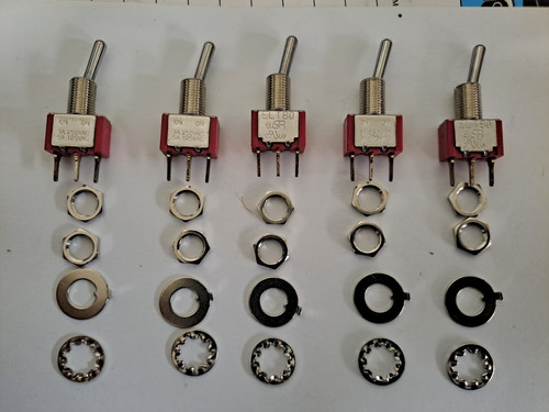 125v off terminali mini - 125v, on