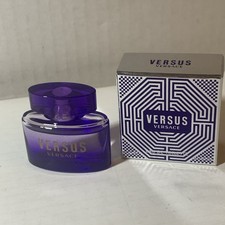 Versace versus eau de - versace, 3,5