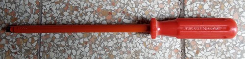 Cacciavite isolato usag 093 - isolato,