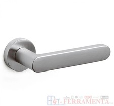 MANIGLIA PER PORTA MOD. LINK
