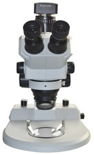 Trinocular Stereo Zoom