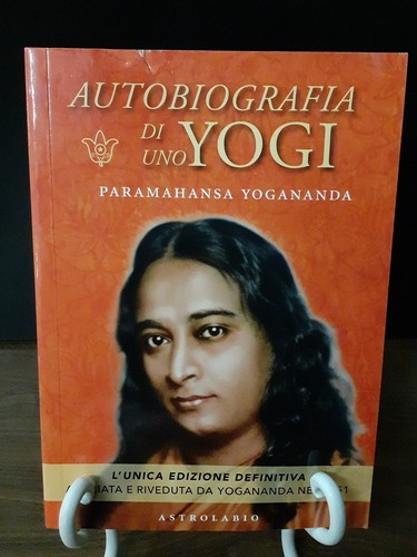 Yogananda autobiografia di - yogananda,