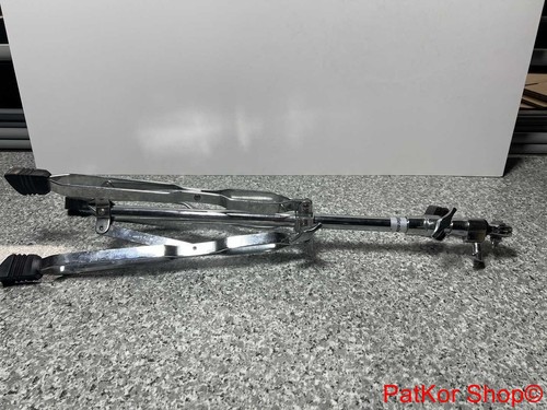 Treppiede per batteria