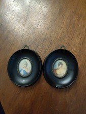 Coppia Miniature Firmate Dipinti Su Vetro Originali