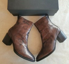 Boots neuves en cuir bronze Vic Matié taille 39,5 étiquetées à 325€ (to)