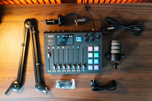 Pacchetto rodecaster pro tra - pacchetto,