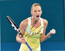 KAROLINA PLISKOVA FOTO FIRMATA