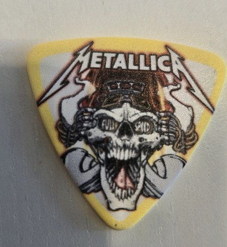 Metallica pick m72 tour - metallica,
