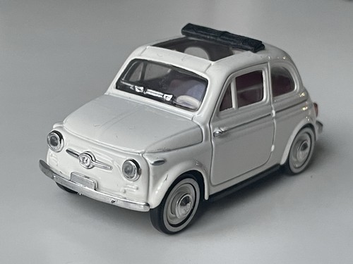 Fiat 500 blanc - 1957,