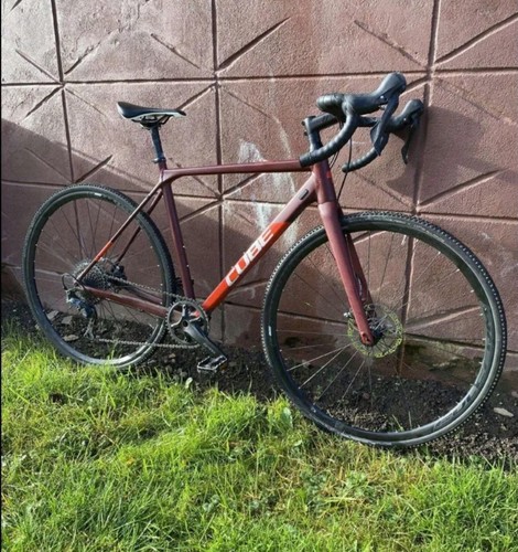 Cube cross race - cross,