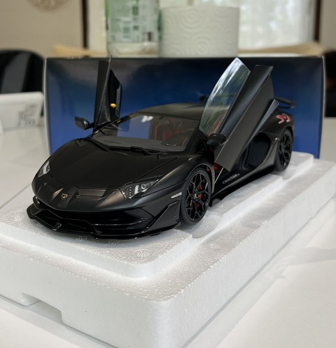 Autoart lamborghini - 1/18,