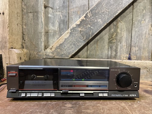 Aiwa 250 stereo - stereo, cassette