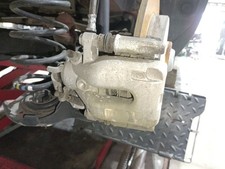 1631731880 BRAKE CALIPER REAR