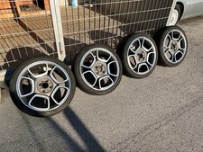 Cerchi Abarth da 17 con Pneumatici