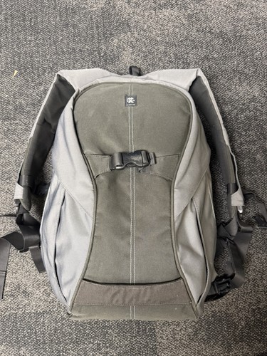 Crumpler karachi outpost - crumpler,