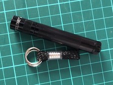 MAGLITE SOLITAIRE Classic NERO Pila Torcia Solitaire Mag Lite senza confezione