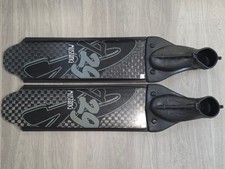 Pinne da apnea in carbonio C4